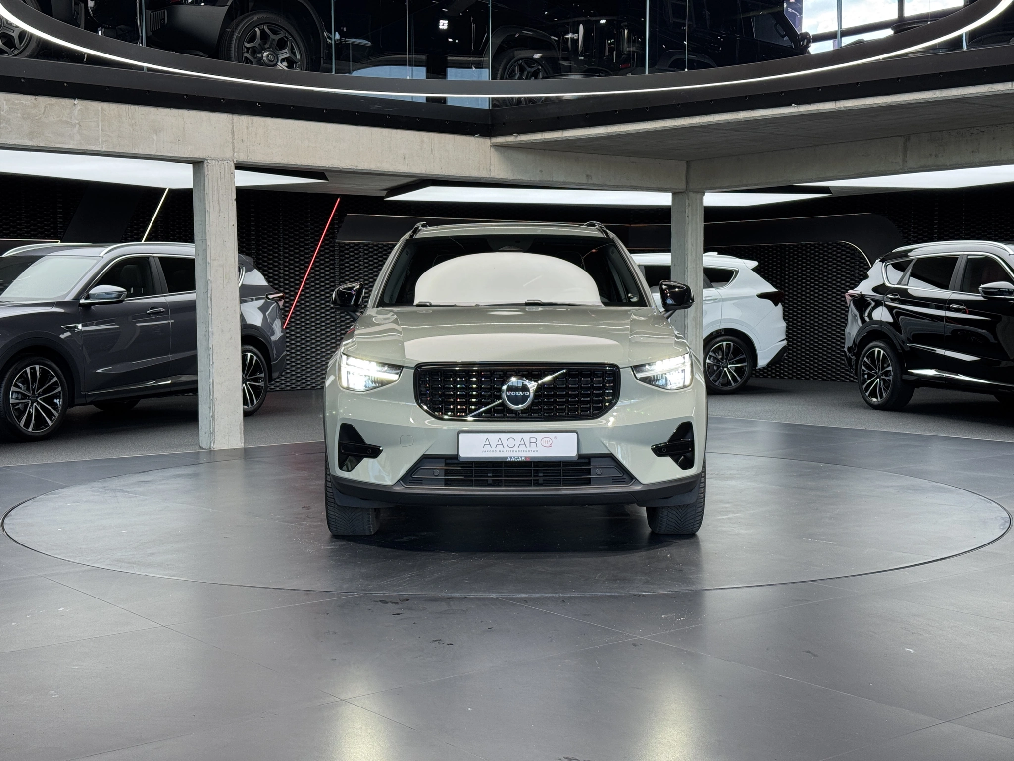 Volvo XC 40 - Zdjęcie 8