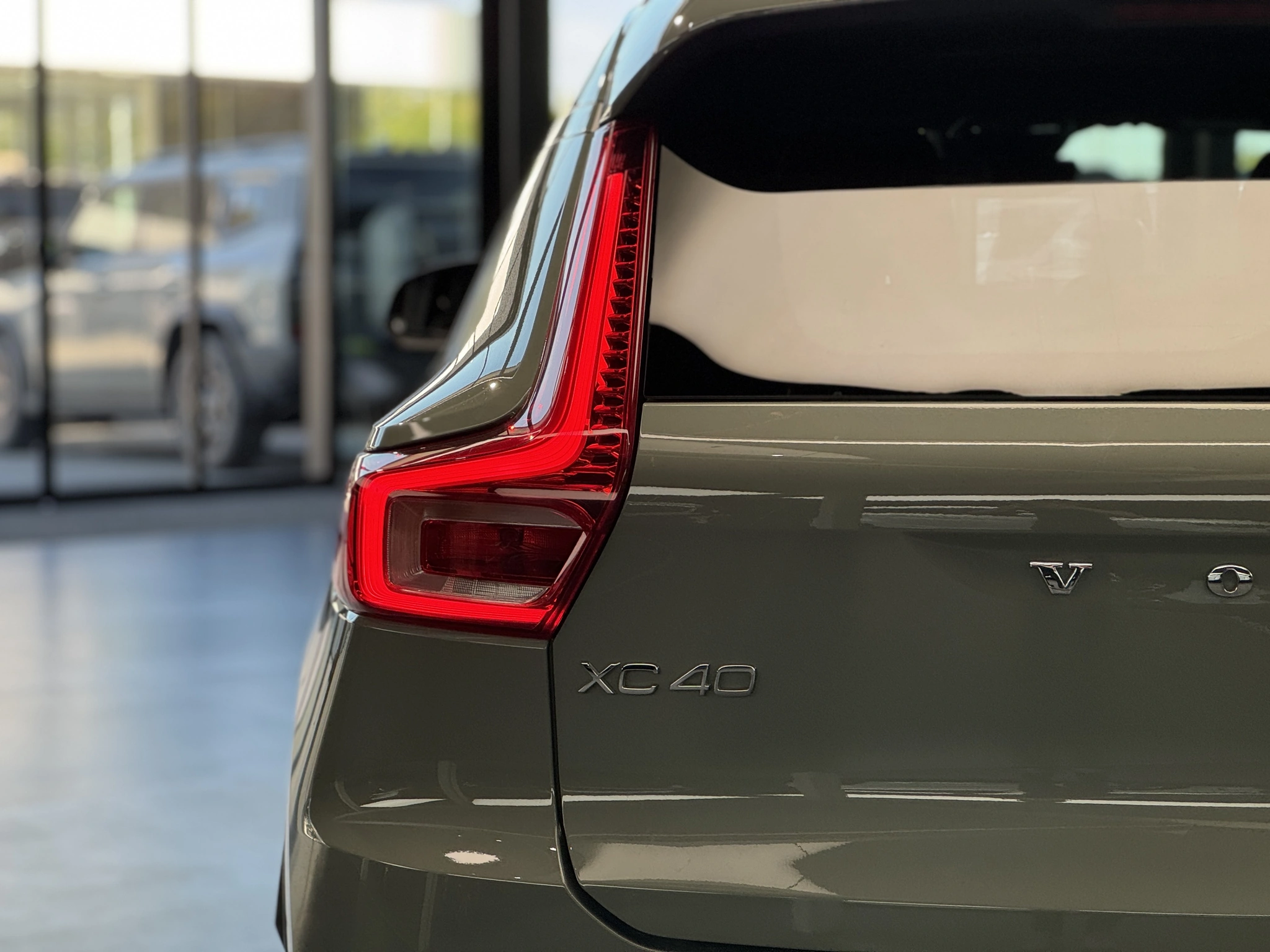 Volvo XC 40 - Zdjęcie 38