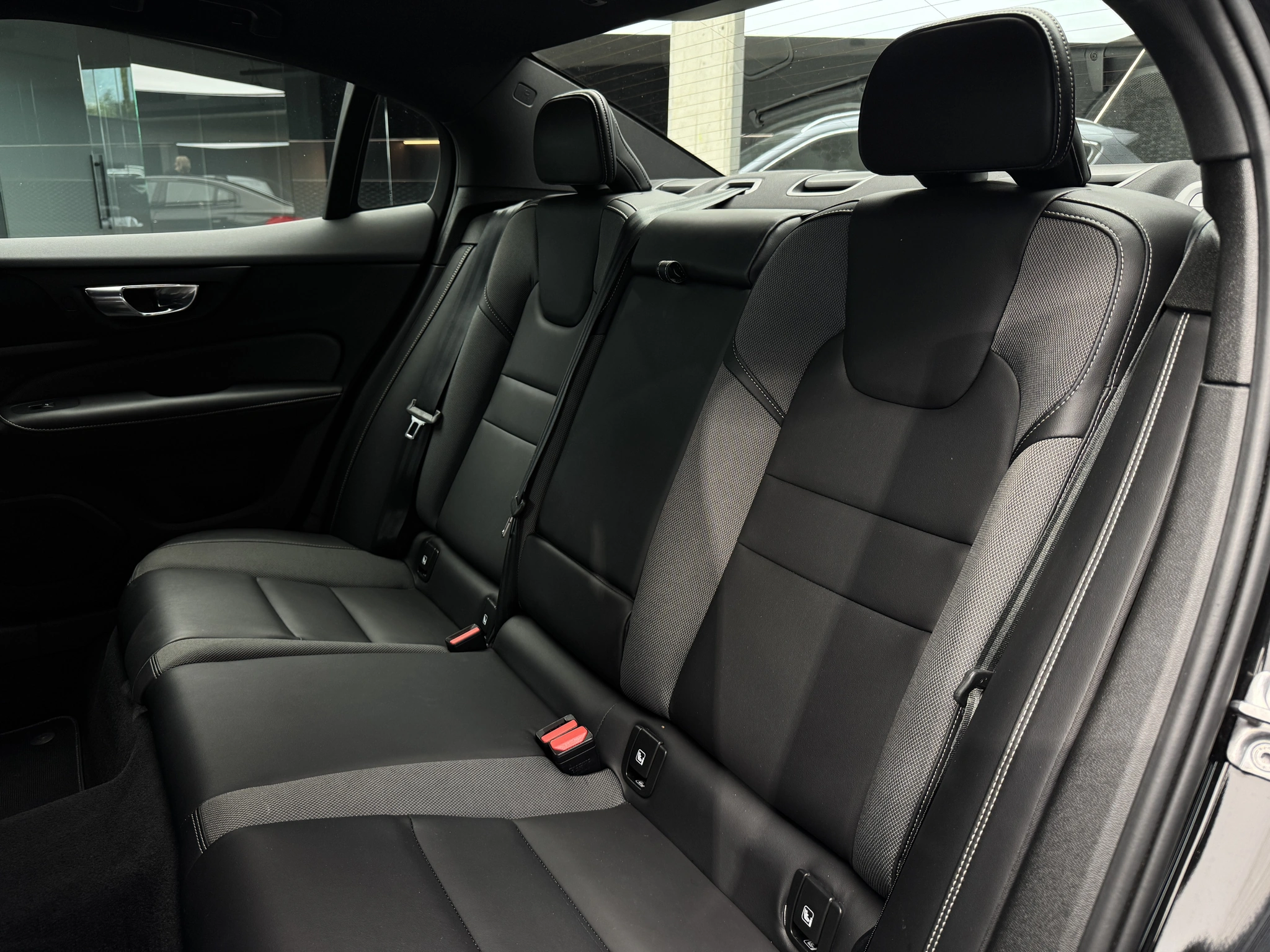 Volvo S60 - Zdjęcie 14