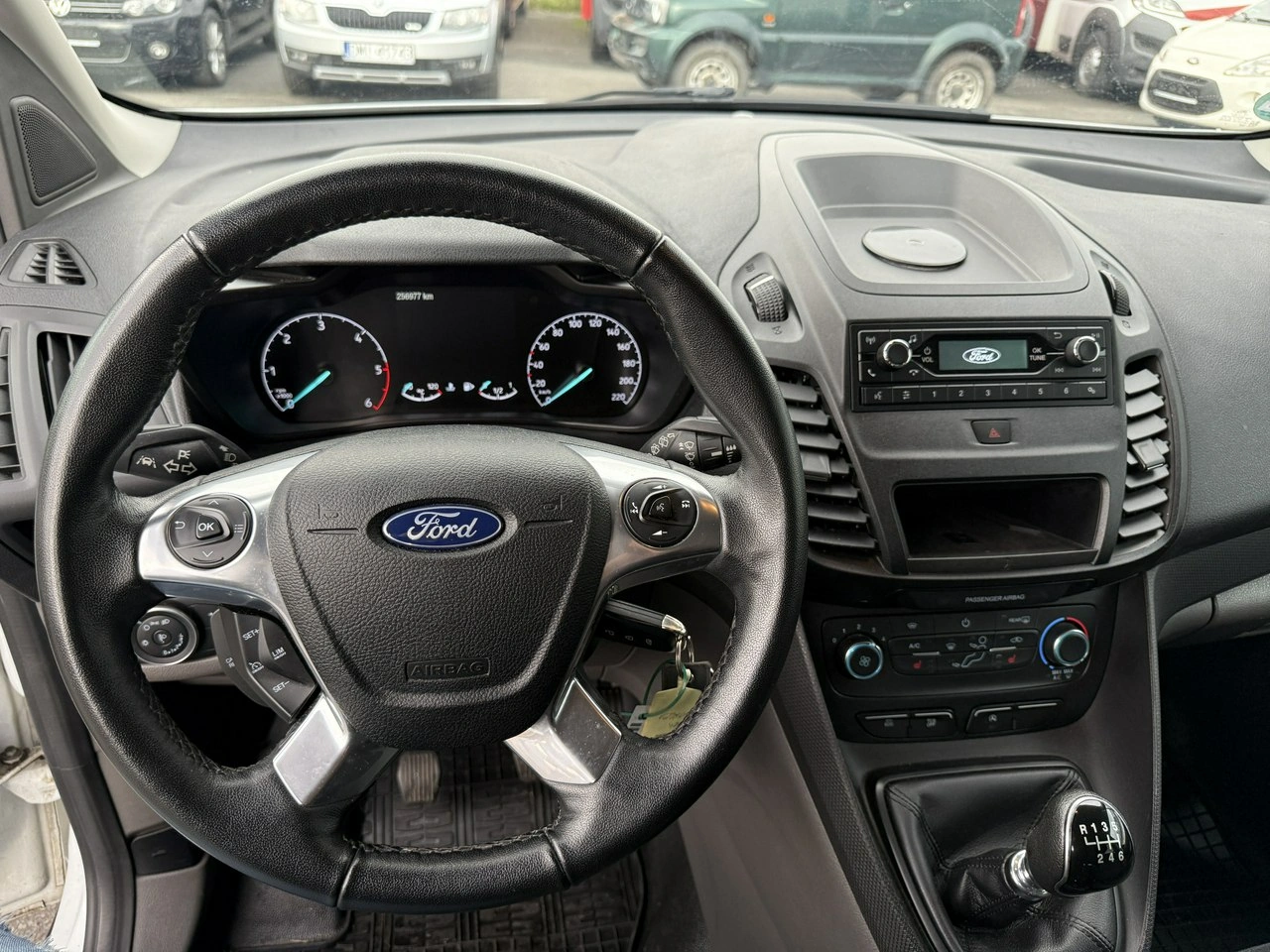 Ford Tourneo Connect - Zdjęcie 3