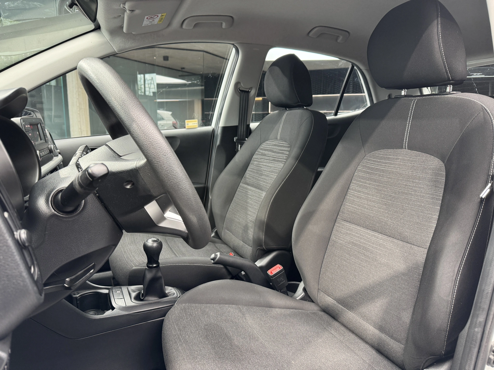 Kia Picanto - Zdjęcie 11