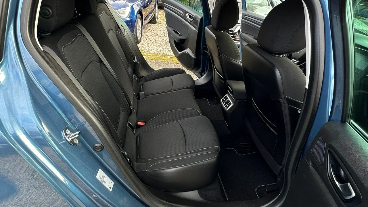 Renault Megane - Zdjęcie 16