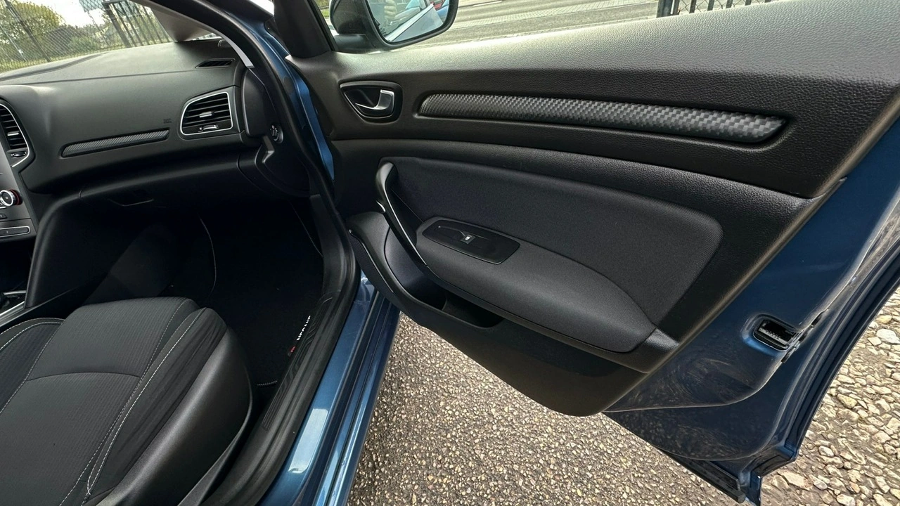 Renault Megane - Zdjęcie 22