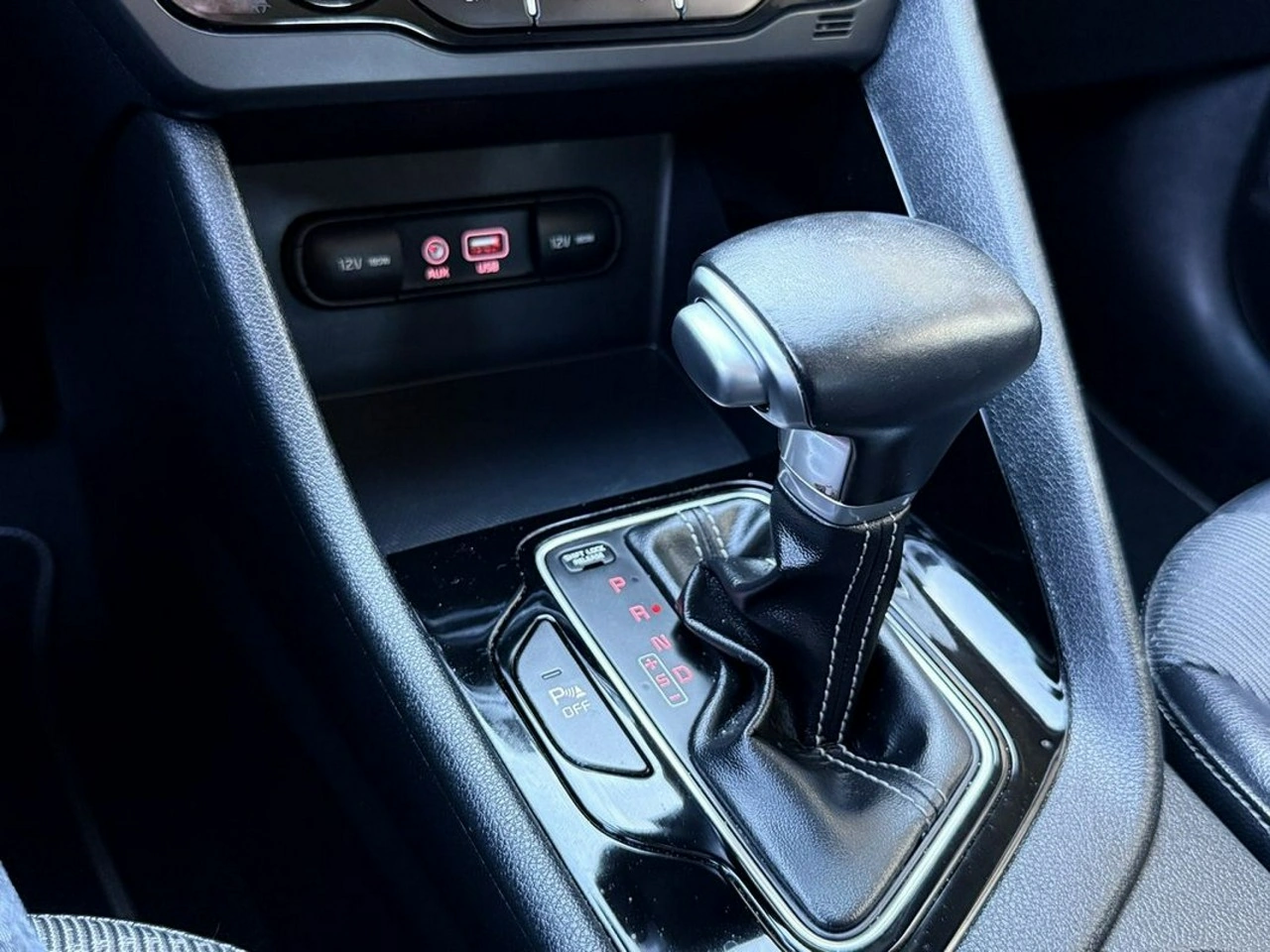 Kia Niro - Zdjęcie 22