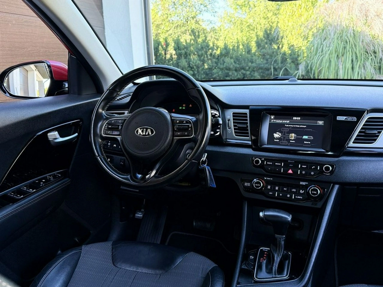 Kia Niro - Zdjęcie 30