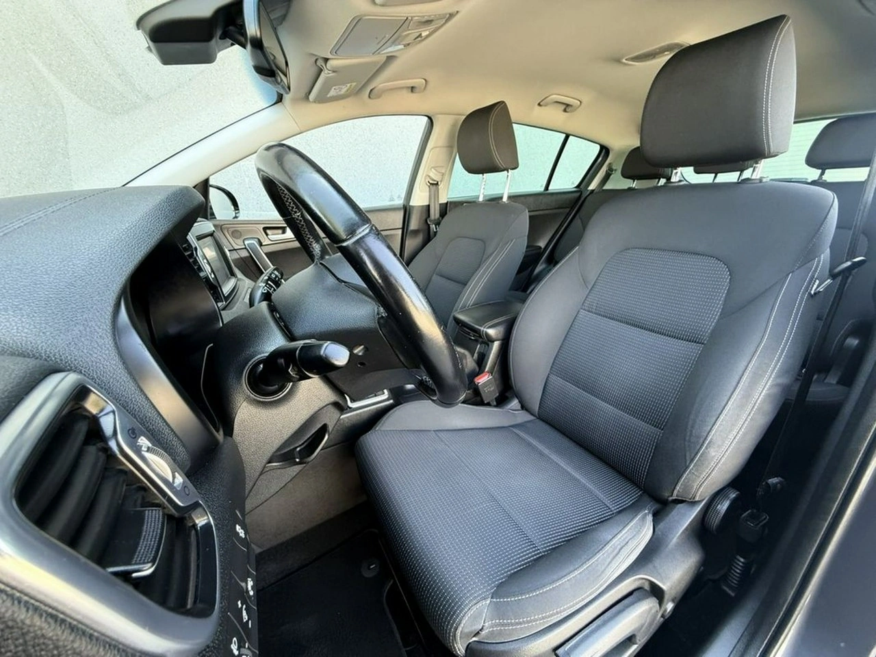 Kia Sportage - Zdjęcie 14