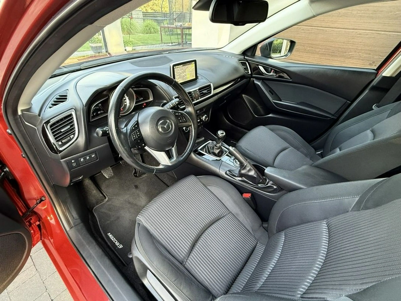 Mazda 3 - Zdjęcie 12
