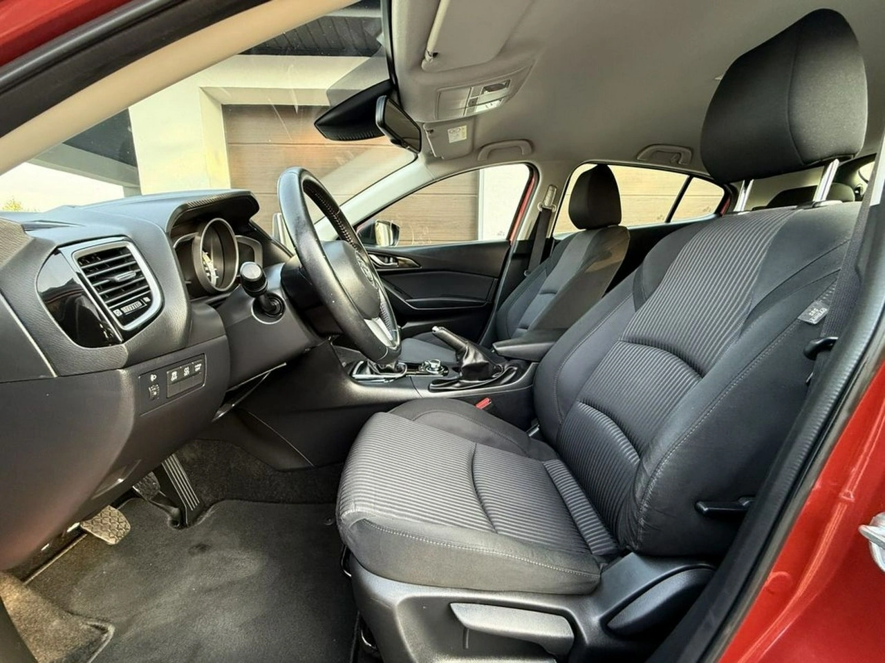 Mazda 3 - Zdjęcie 13