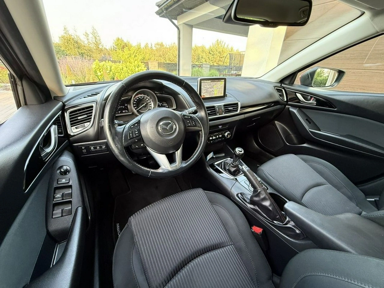 Mazda 3 - Zdjęcie 15