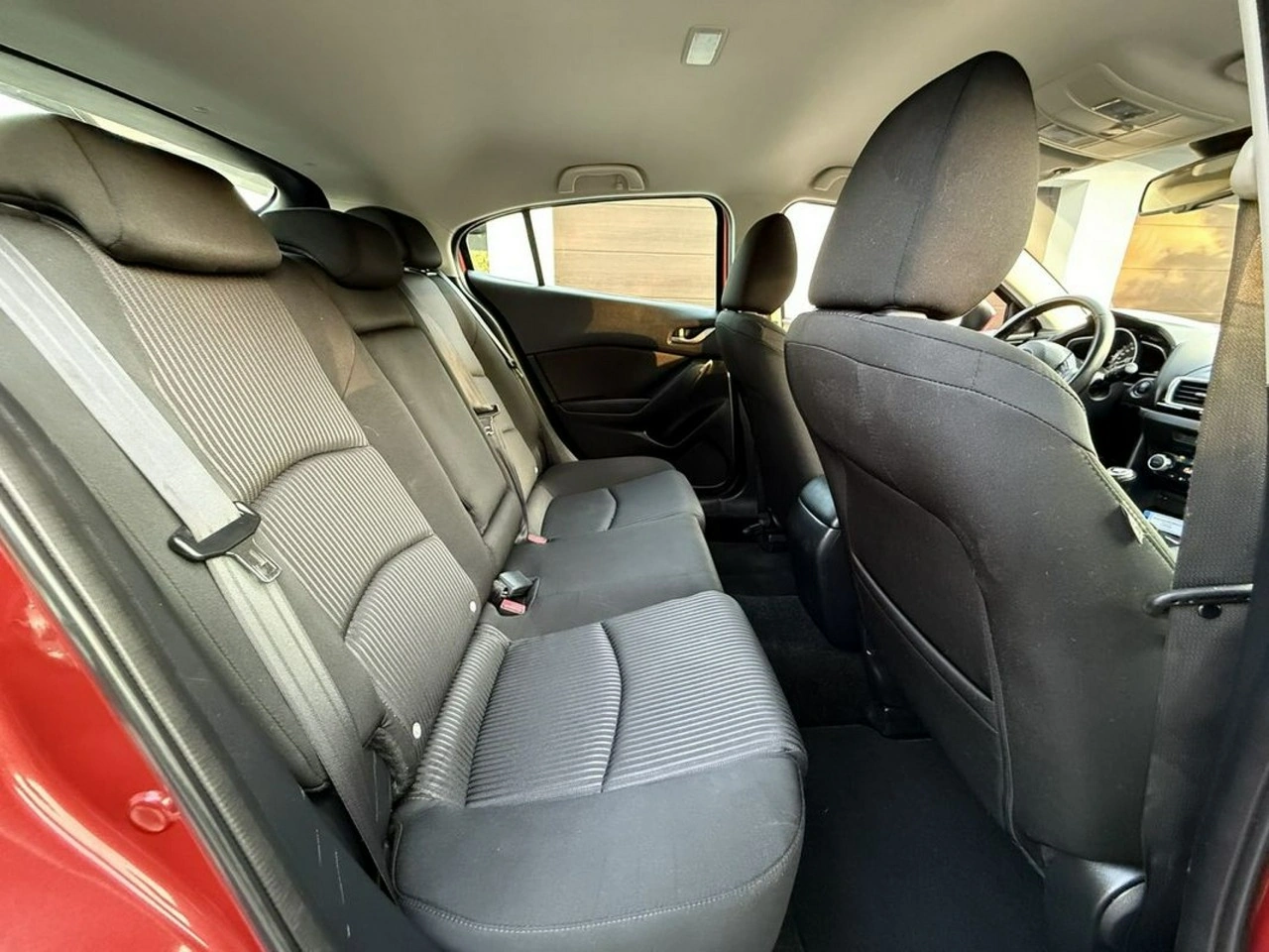 Mazda 3 - Zdjęcie 24