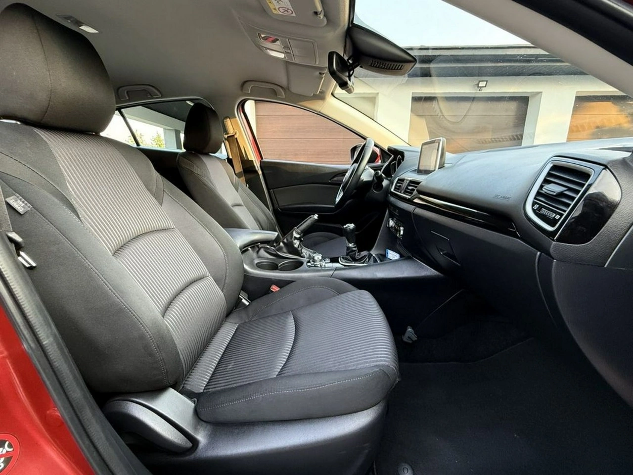 Mazda 3 - Zdjęcie 27