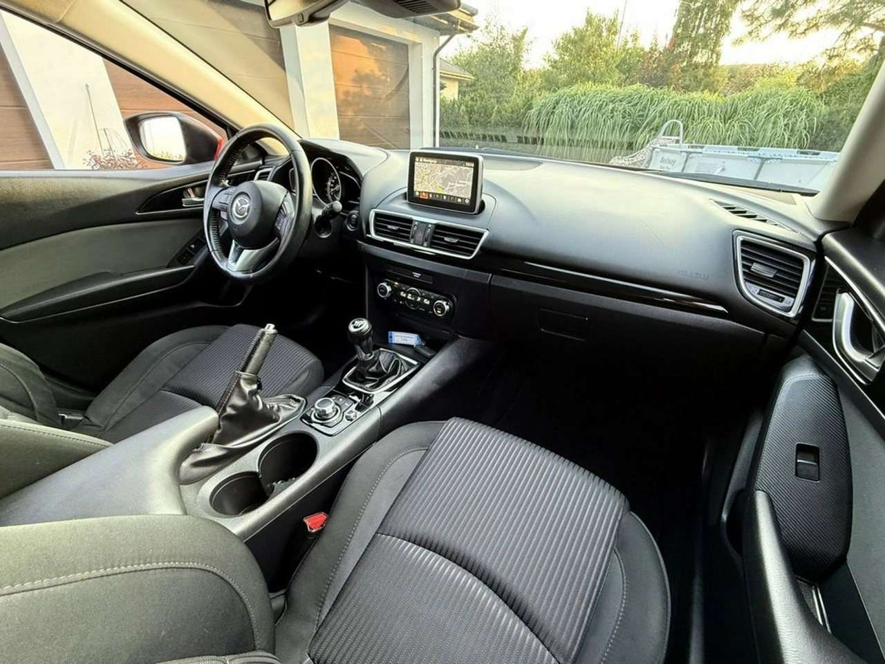 Mazda 3 - Zdjęcie 29