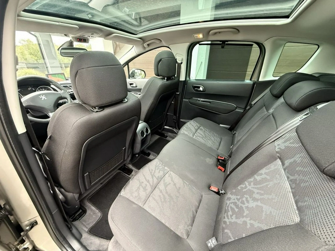 Peugeot 3008 - Zdjęcie 17