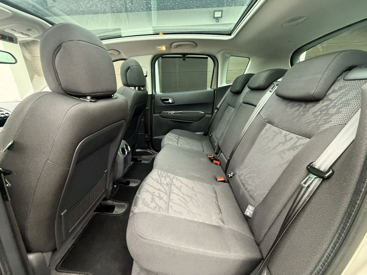 Peugeot 3008 - Zdjęcie 18