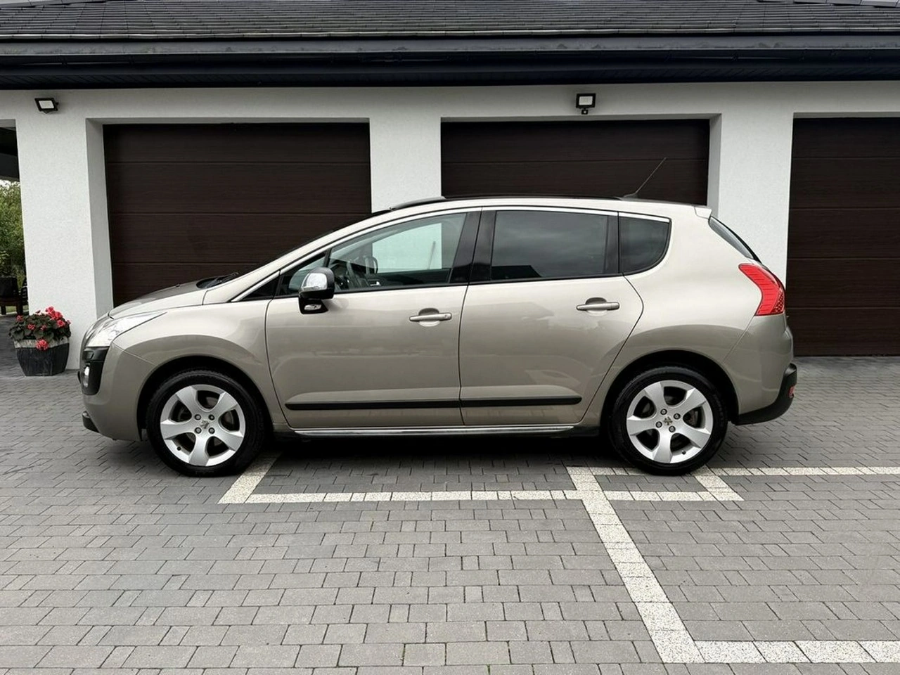 Peugeot 3008 - Zdjęcie 2