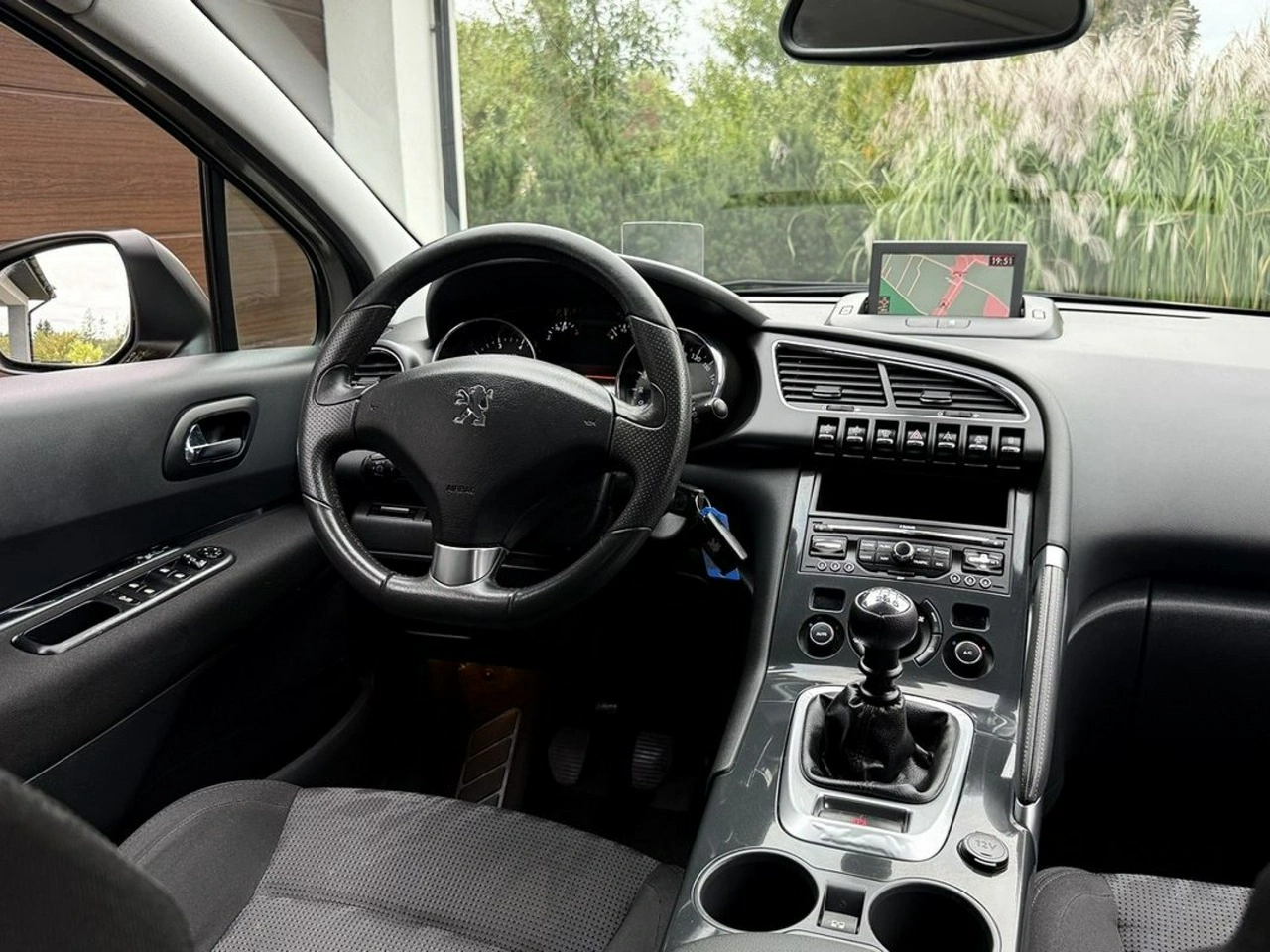 Peugeot 3008 - Zdjęcie 29
