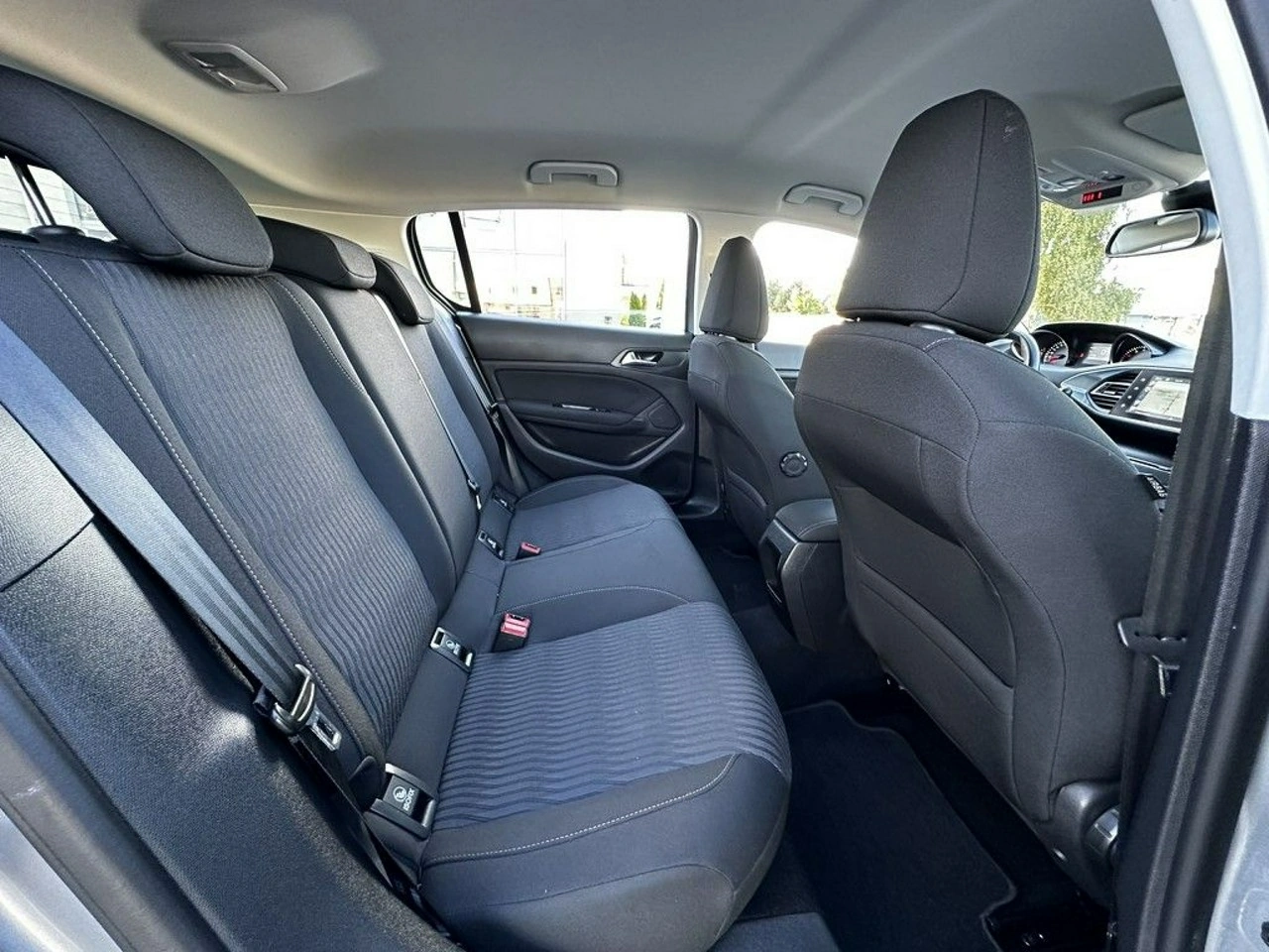 Peugeot 308 - Zdjęcie 24