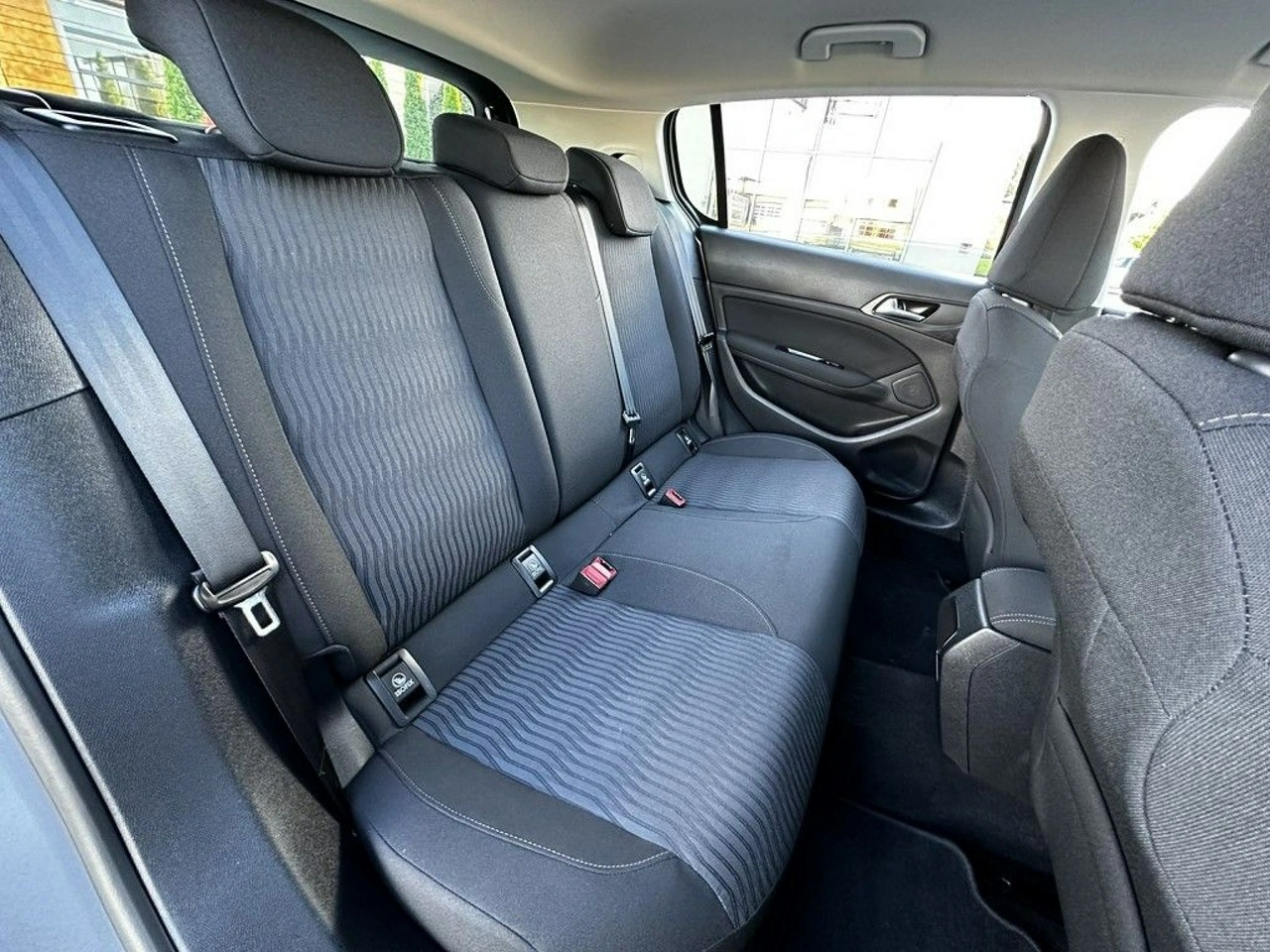 Peugeot 308 - Zdjęcie 25