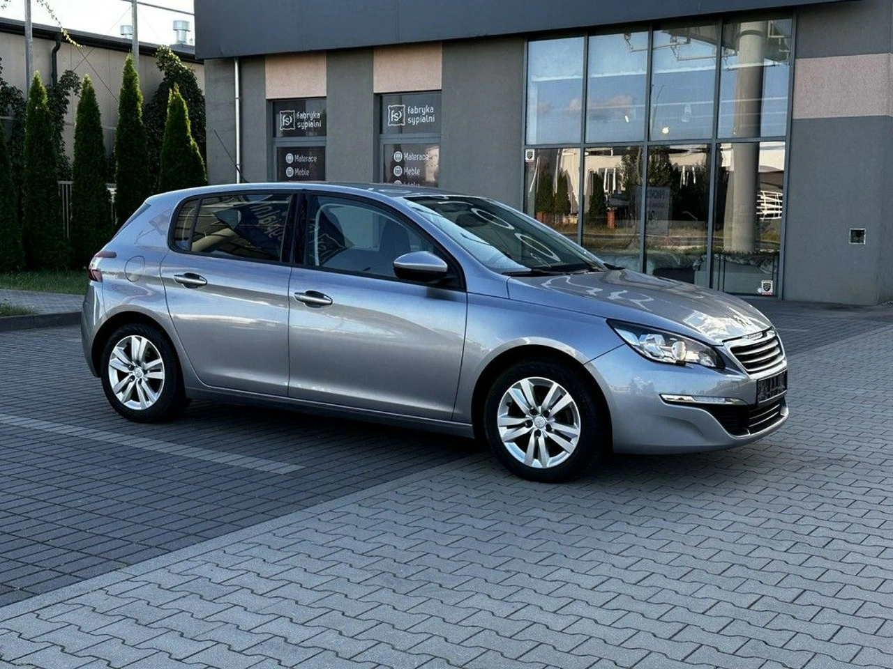 Peugeot 308 - Zdjęcie 9