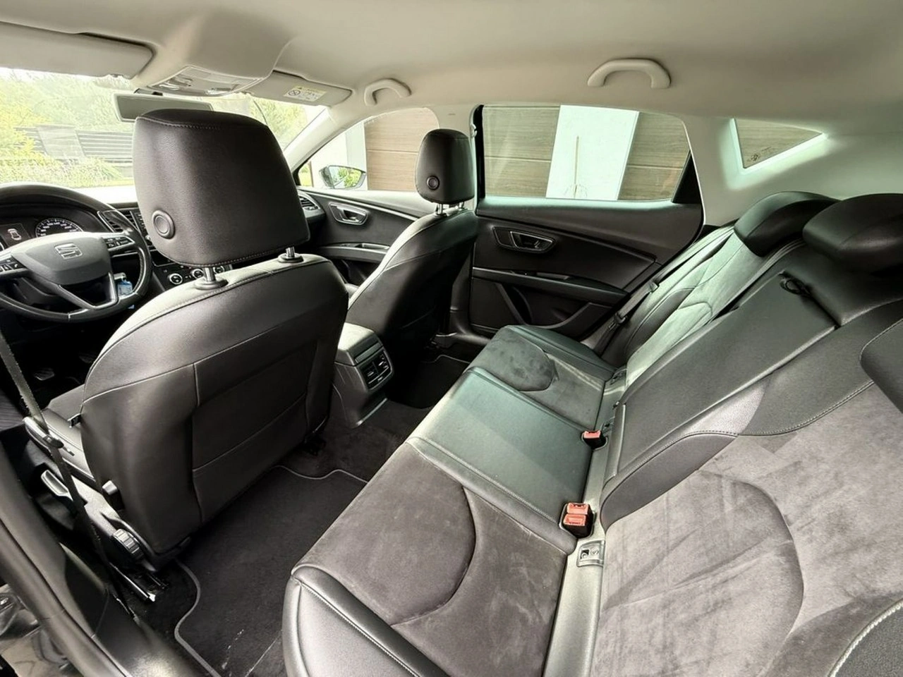 Seat Leon - Zdjęcie 16