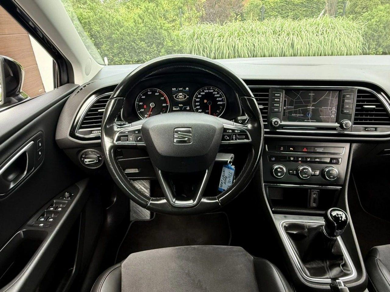 Seat Leon - Zdjęcie 20