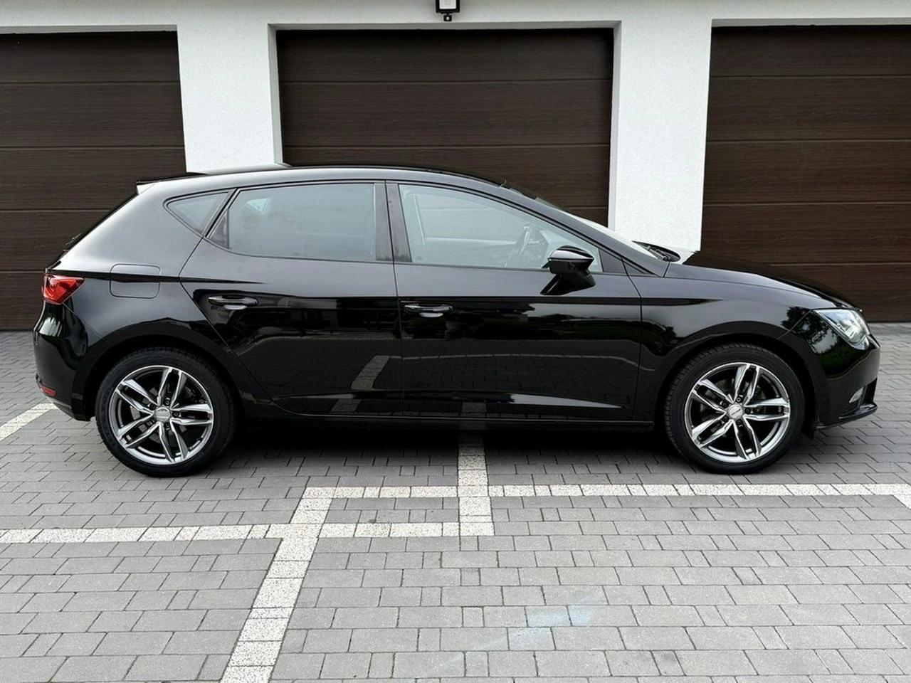 Seat Leon - Zdjęcie 8