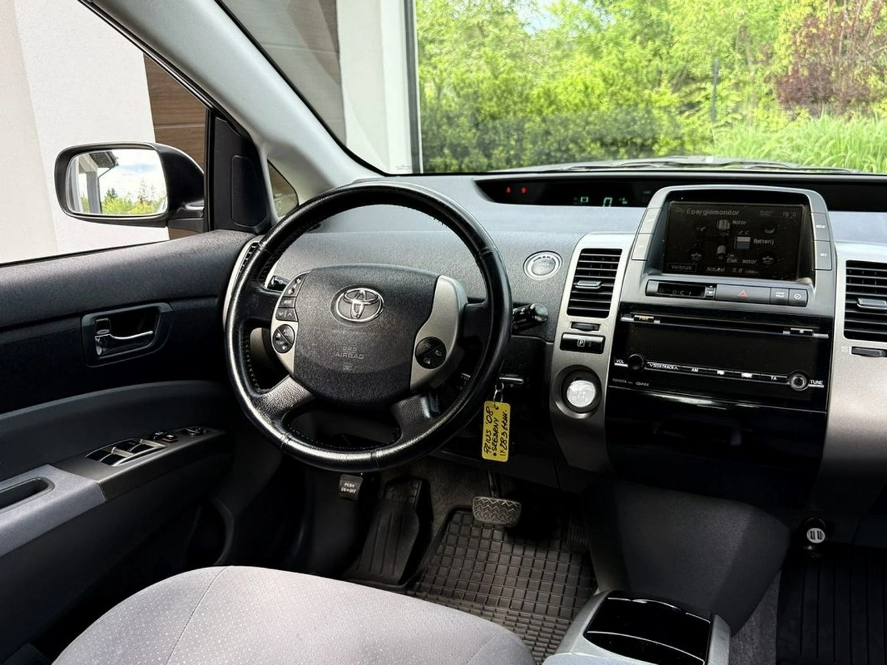 Toyota Prius+ - Zdjęcie 28