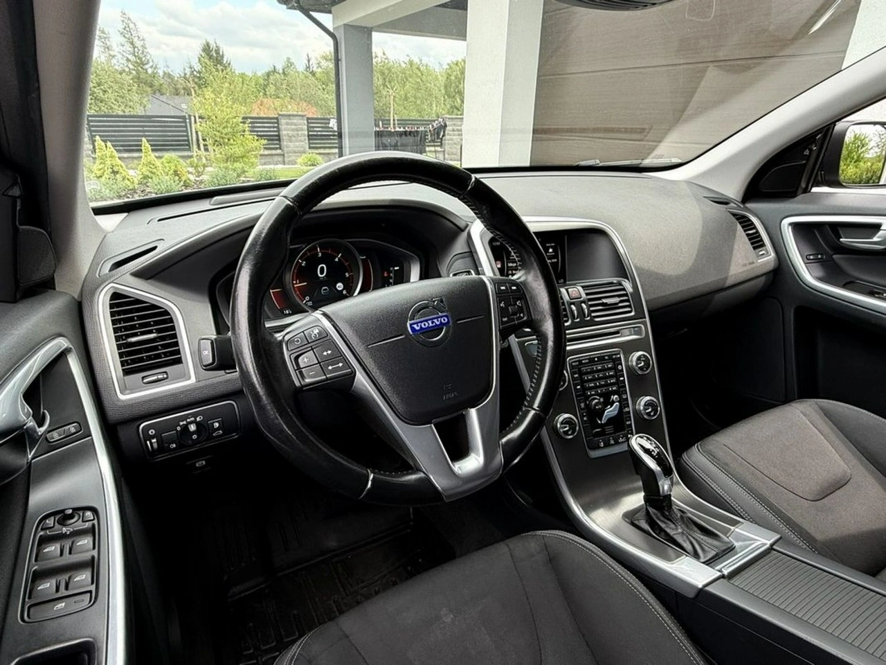Volvo XC 60 - Zdjęcie 15