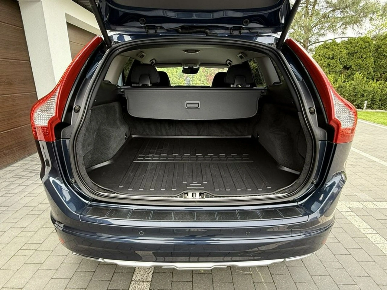 Volvo XC 60 - Zdjęcie 37