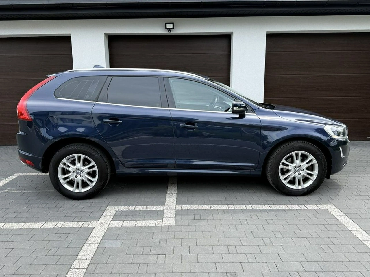 Volvo XC 60 - Zdjęcie 8