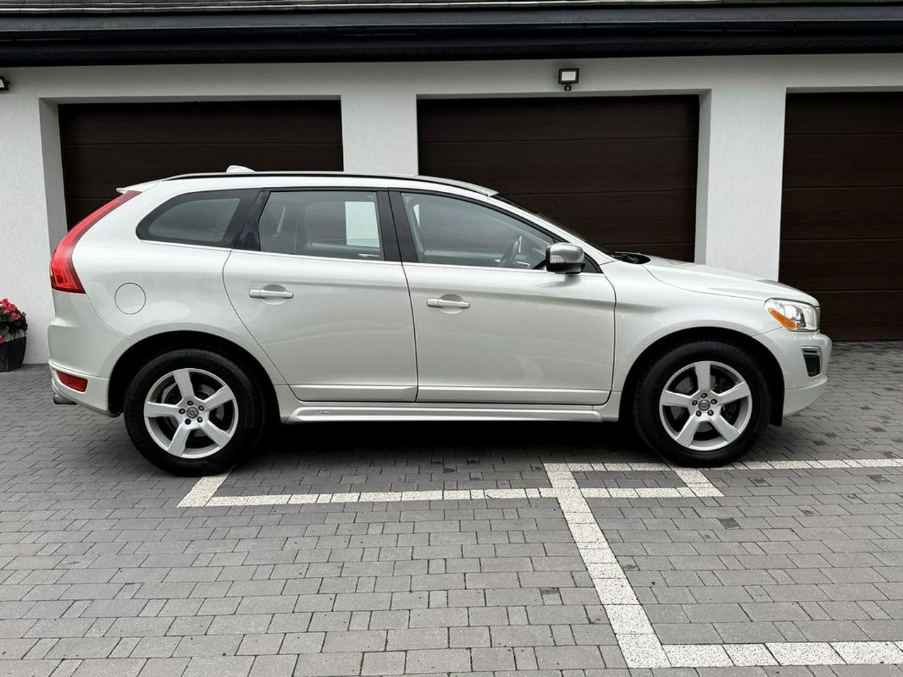 Volvo XC 60 - Zdjęcie 8