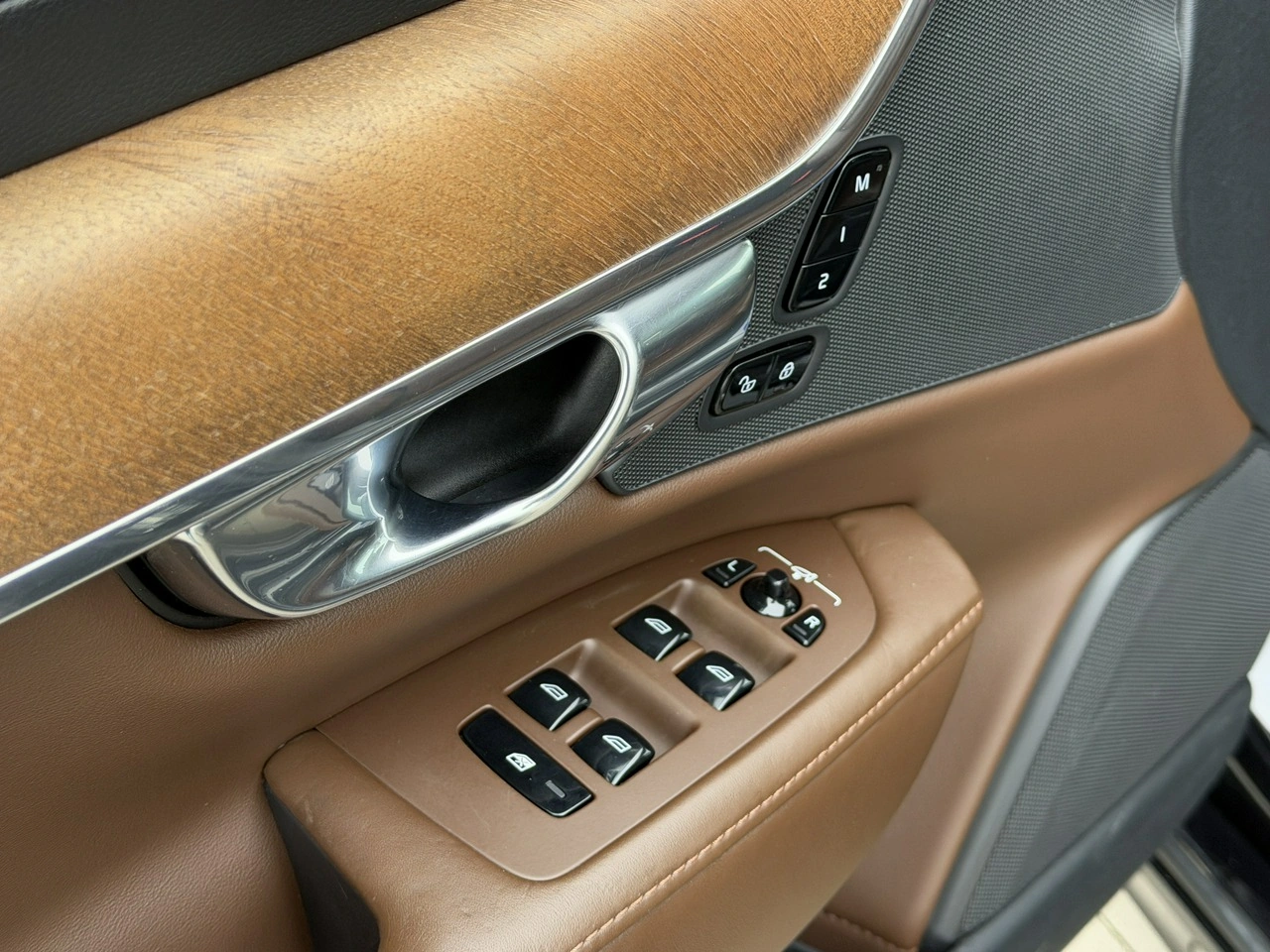 Volvo S90 - Zdjęcie 13