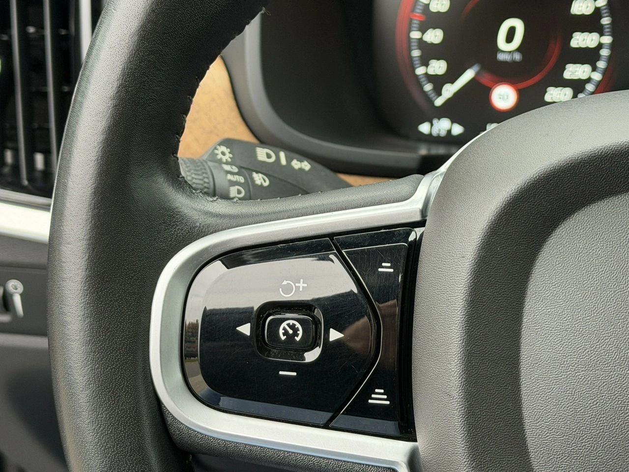 Volvo S90 - Zdjęcie 20