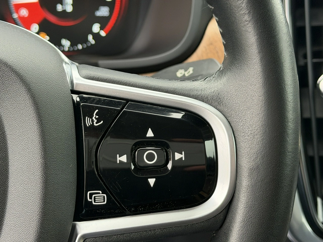 Volvo S90 - Zdjęcie 21