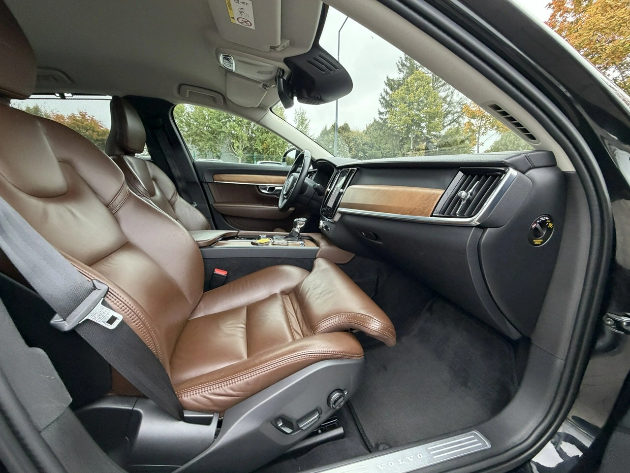 Volvo S90 - Zdjęcie 35