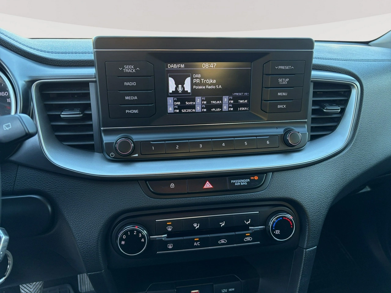Kia Ceed - Zdjęcie 14