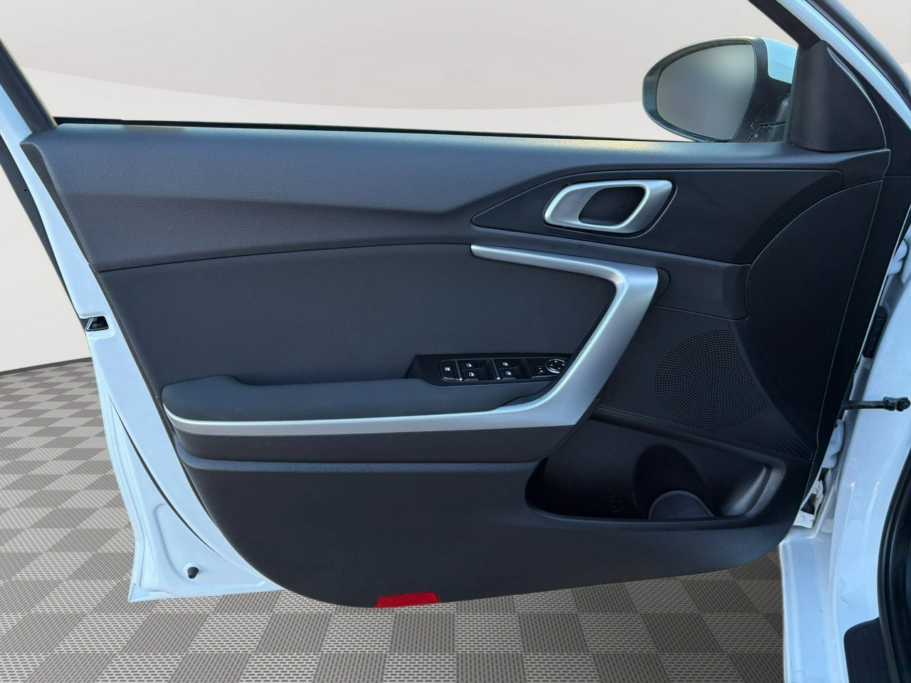 Kia Ceed - Zdjęcie 9