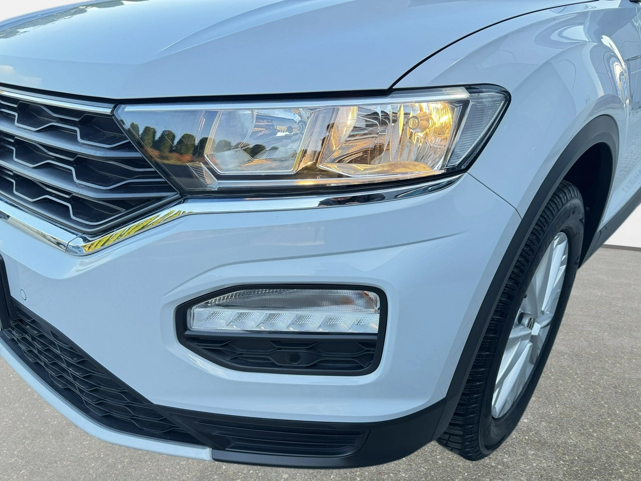 Volkswagen T-Roc - Zdjęcie 8
