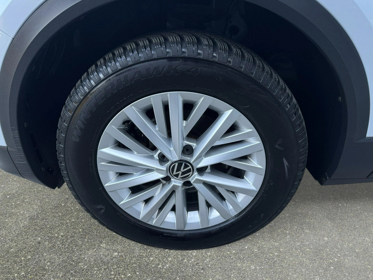 Volkswagen T-Roc - Zdjęcie 9