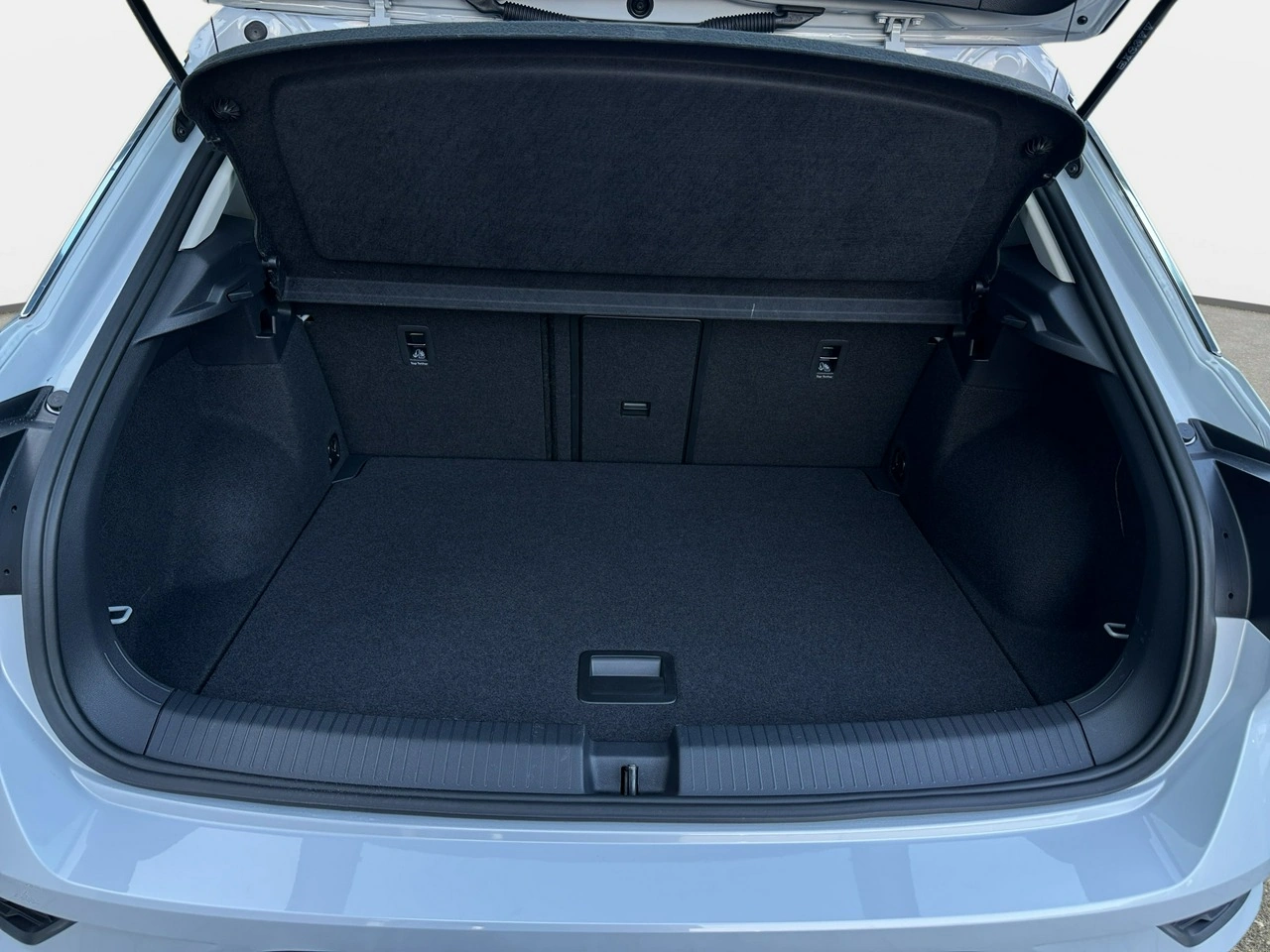 Volkswagen T-Roc - Zdjęcie 22