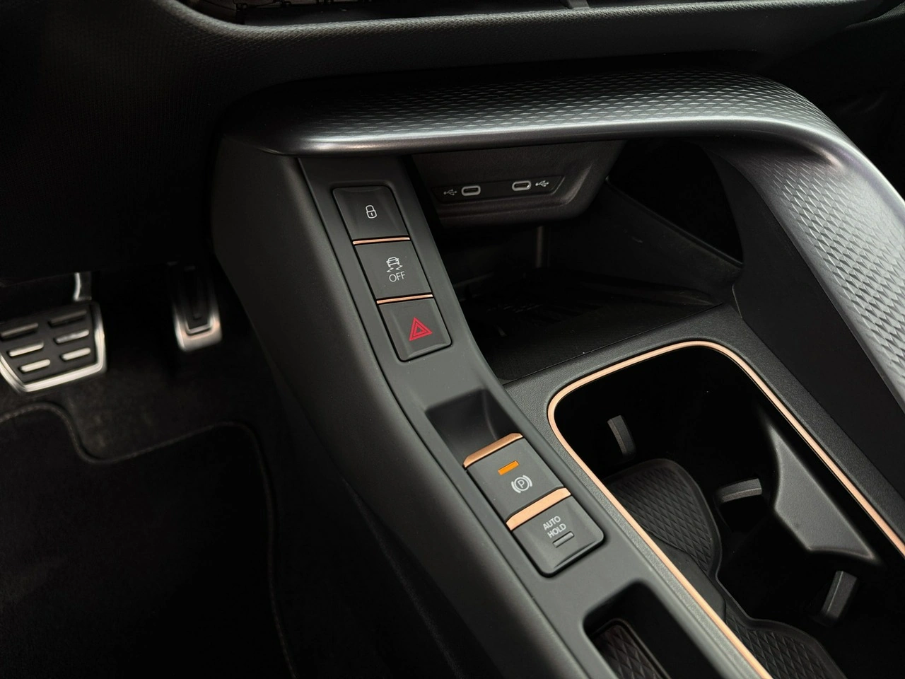 Cupra Terramar - Zdjęcie 27