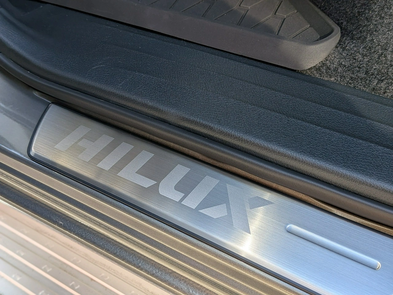 Toyota Hilux - Zdjęcie 18