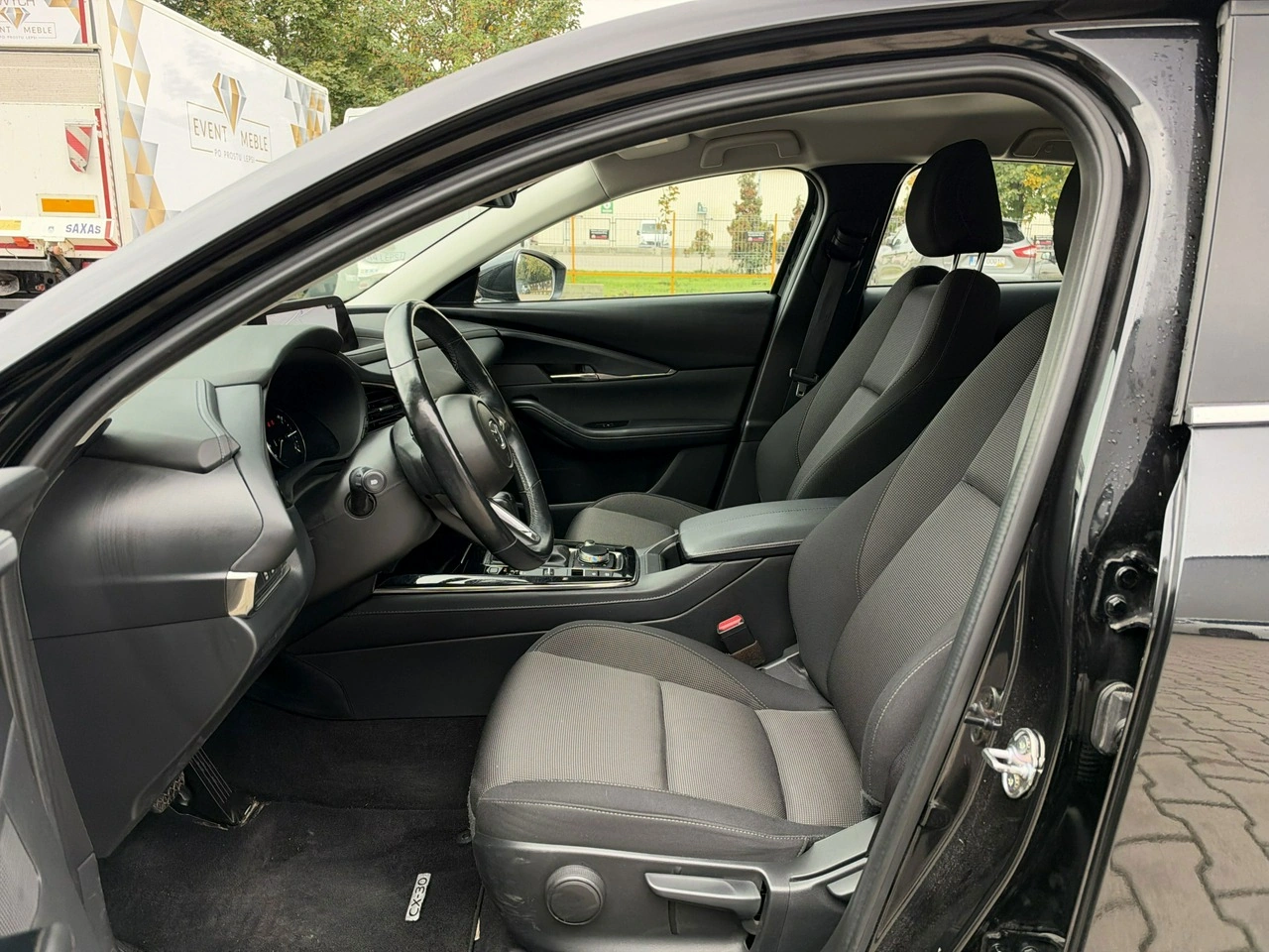 Mazda CX-30 - Zdjęcie 10