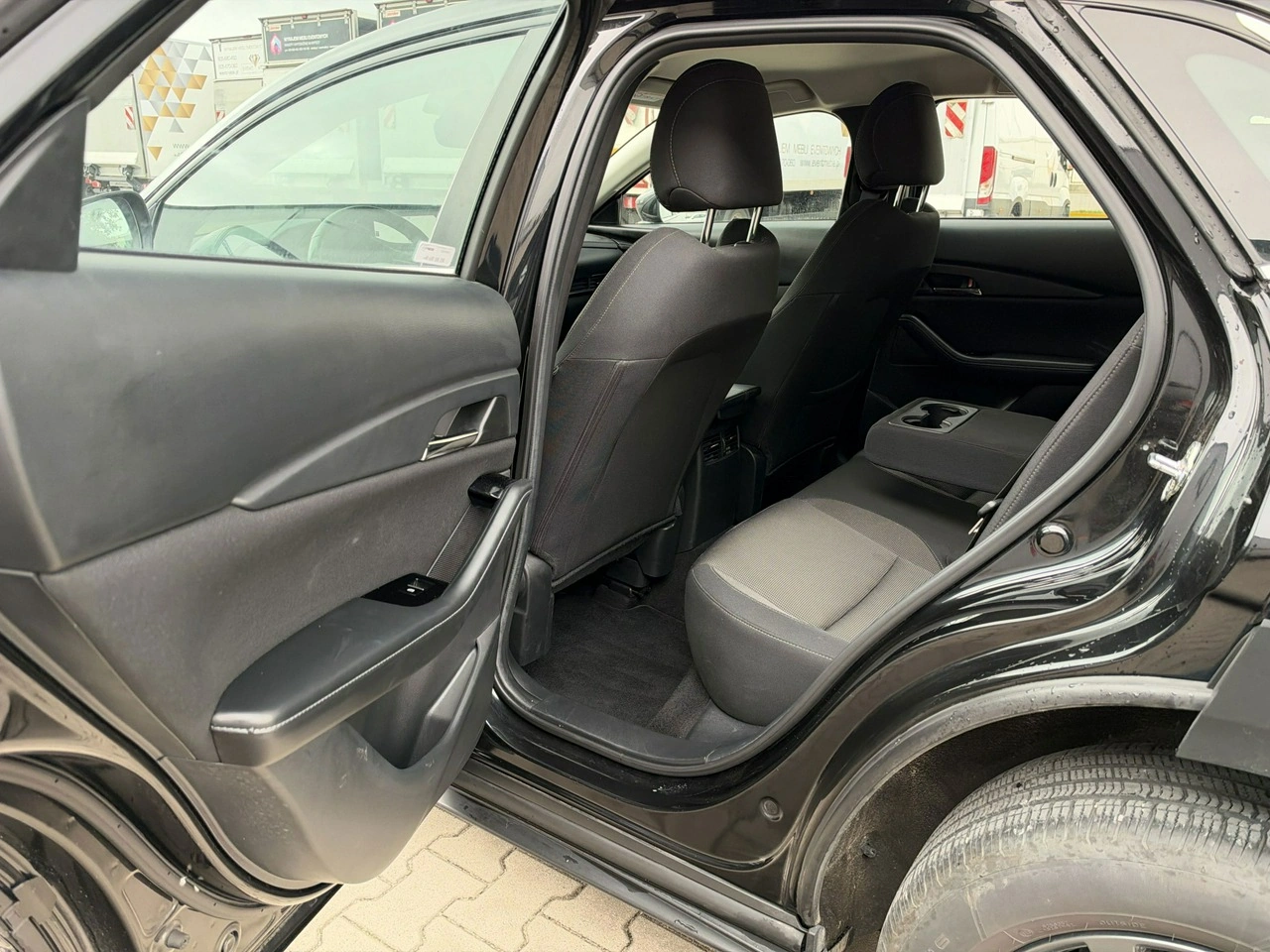 Mazda CX-30 - Zdjęcie 13