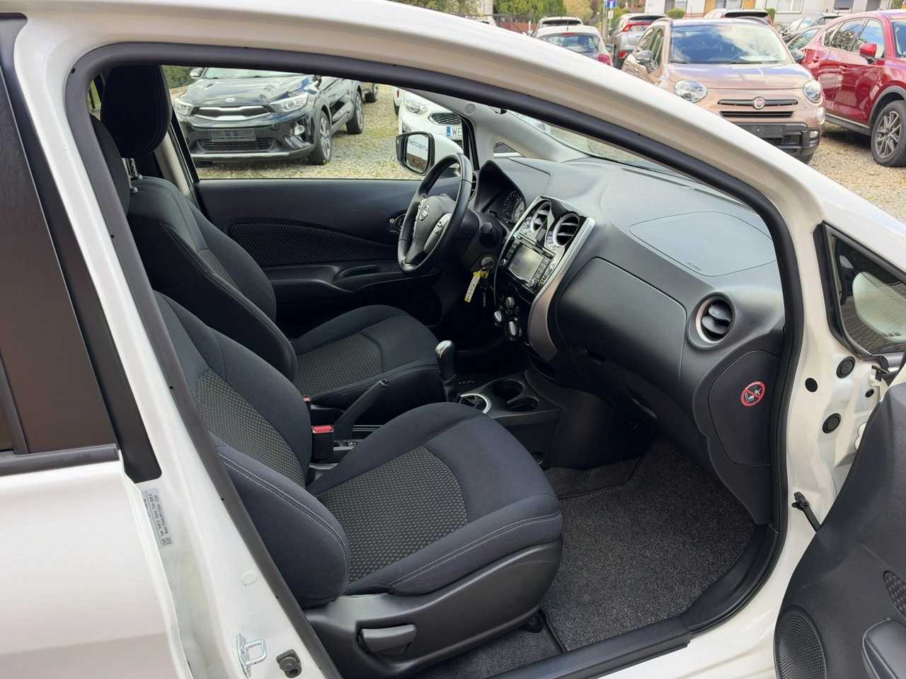 Nissan Note - Zdjęcie 20