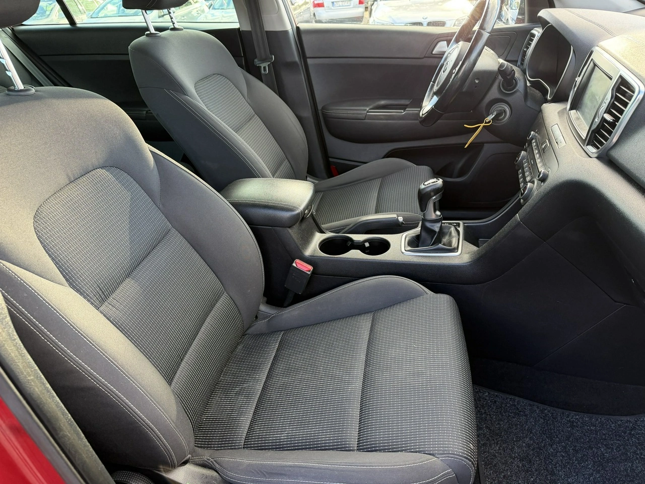 Kia Sportage - Zdjęcie 11