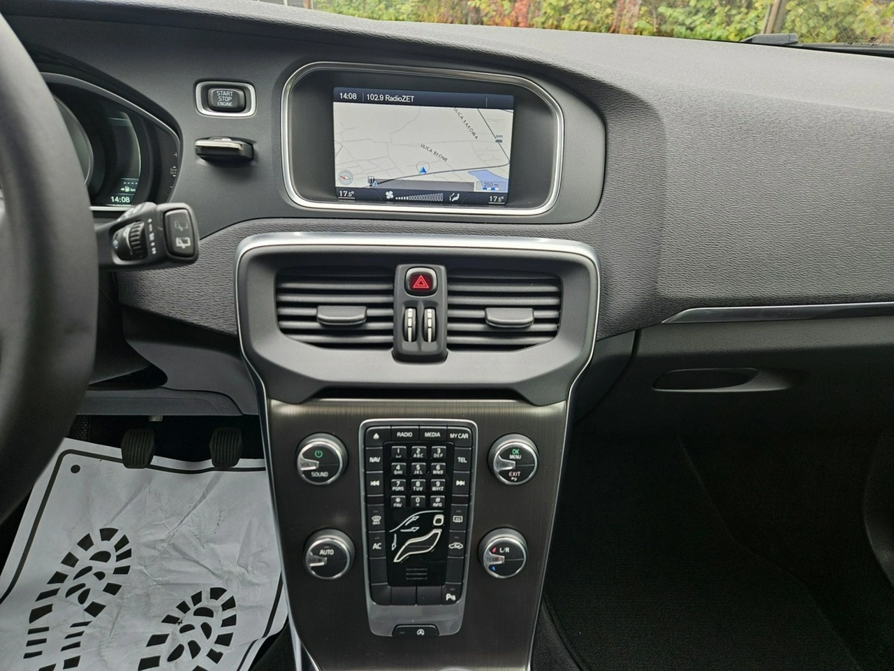 Volvo V40 - Zdjęcie 12