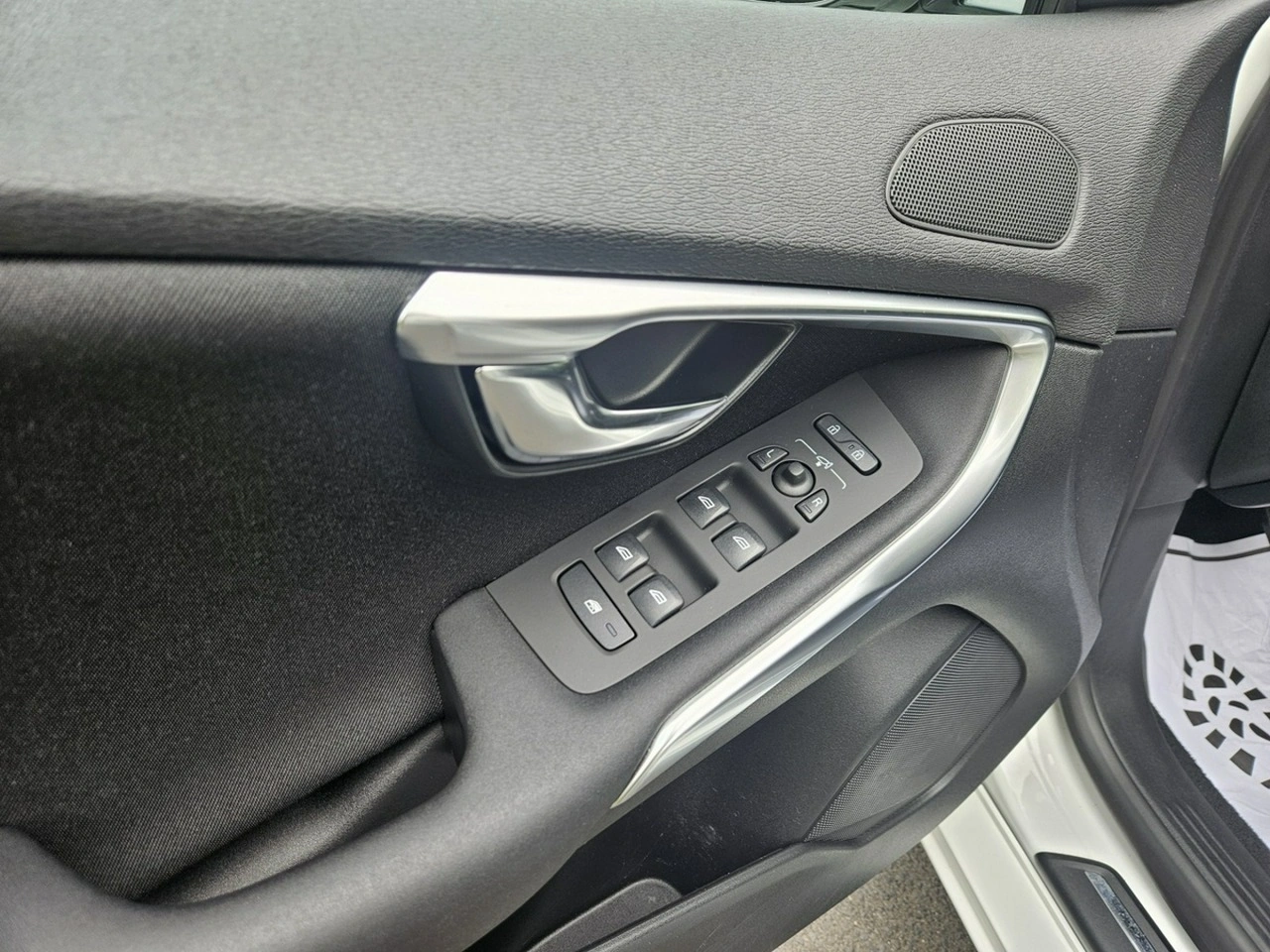 Volvo V40 - Zdjęcie 17