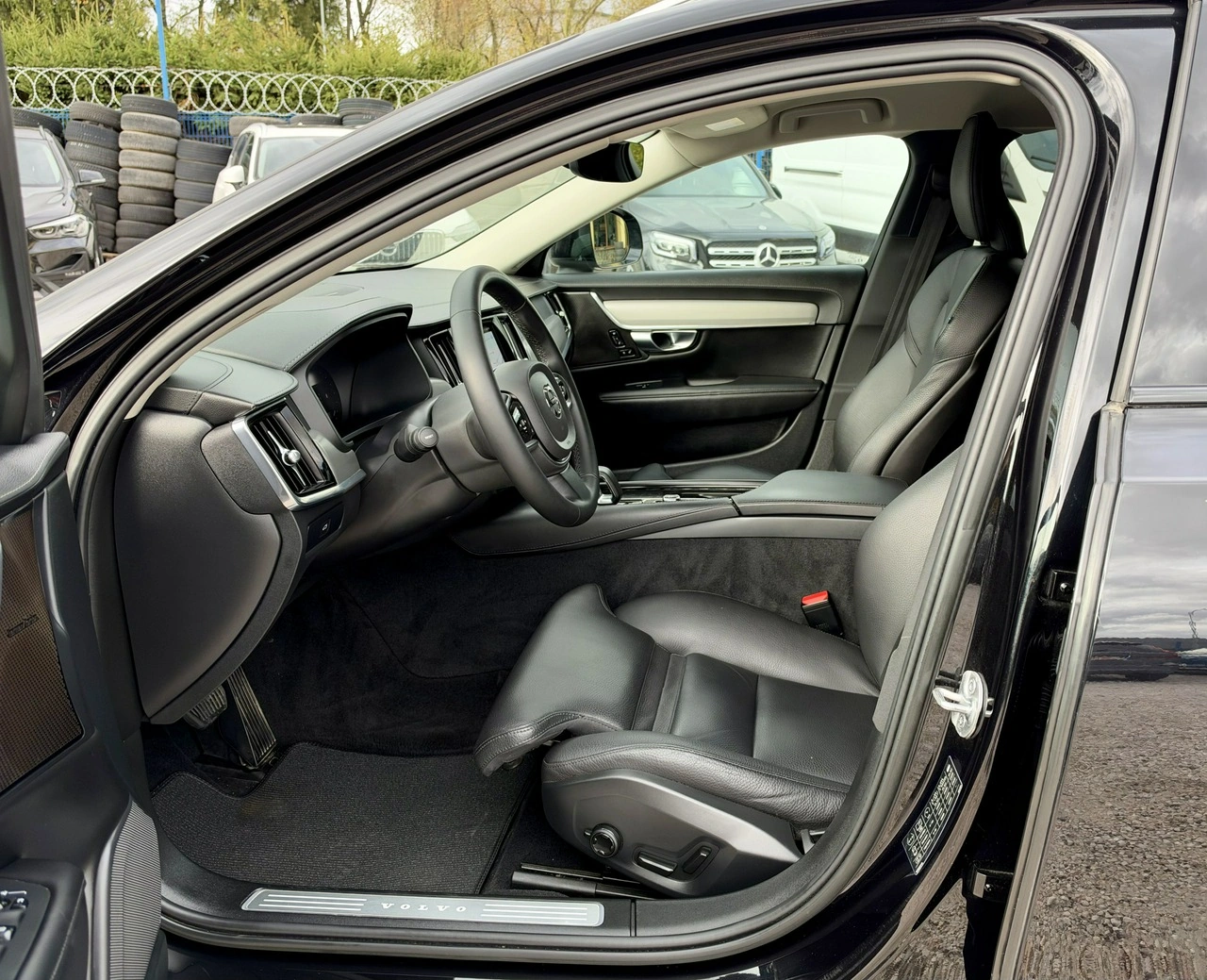 Volvo V90 Cross Country - Zdjęcie 8