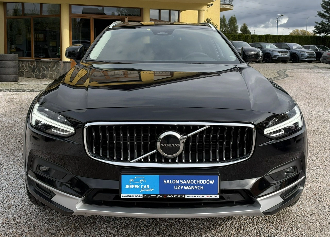 Volvo V90 Cross Country - Zdjęcie 1